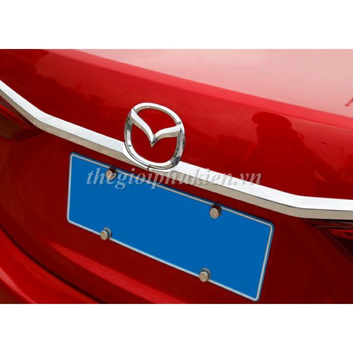 Ốp trang trí tay mở cốp sau Mazda 3 2015-2018 mạ Crom cao cấp