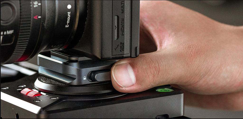 Bộ kết nối và giữ góc camera hành động – PGYTECH Action Camera SnapLock Plate Arca-Swiss compatible - Hàng chính hãng