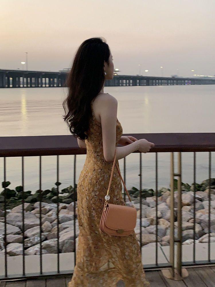 DIYIWEI Váy lụa trắng, váy lụa hoa, váy dài mùa hè 2023.
