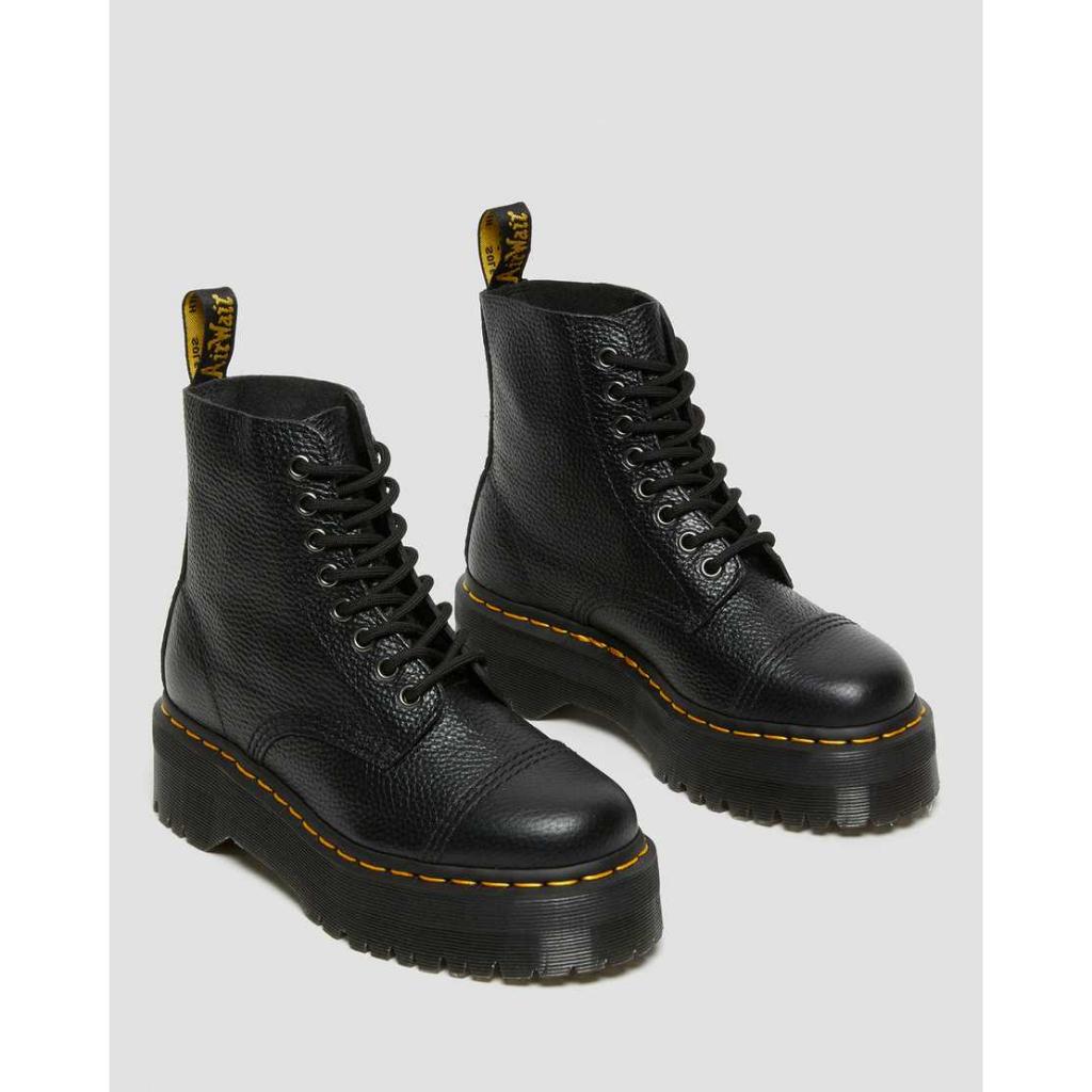 Giày Dr. Martens Hoàng Phúc Sinclair Milled Nappa Leather Platform Boots Phong Cách Sang Chảnh