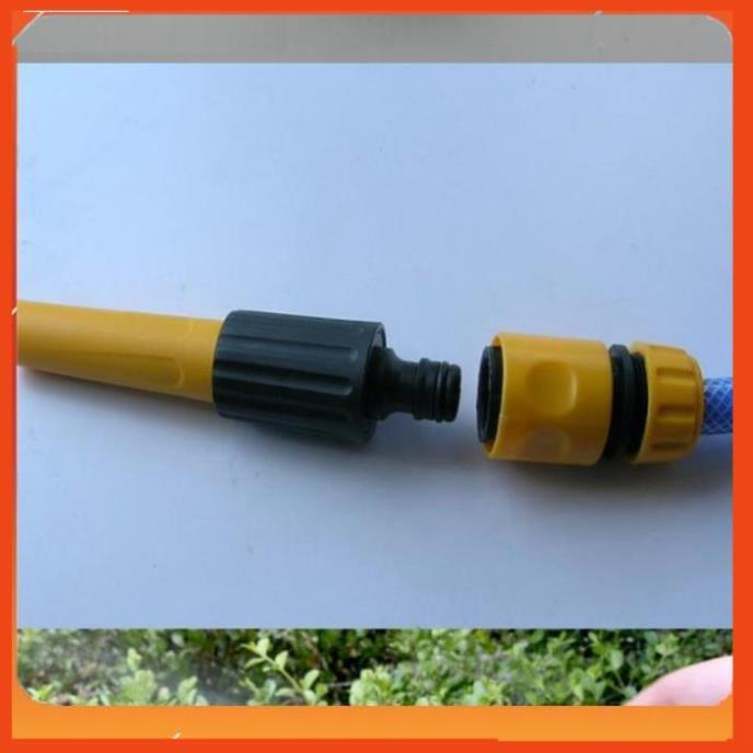 Bộ dây vòi xịt nước rửa xe, tưới cây . tăng áp 3 lần, loại 20m 206622-5 cút sập, + tặng mở chai