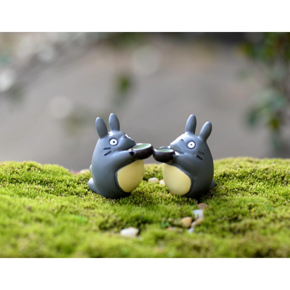 Mô hình Totoro uống trà dùng trang trí tiểu cảnh, bonsai, móc chìa khóa