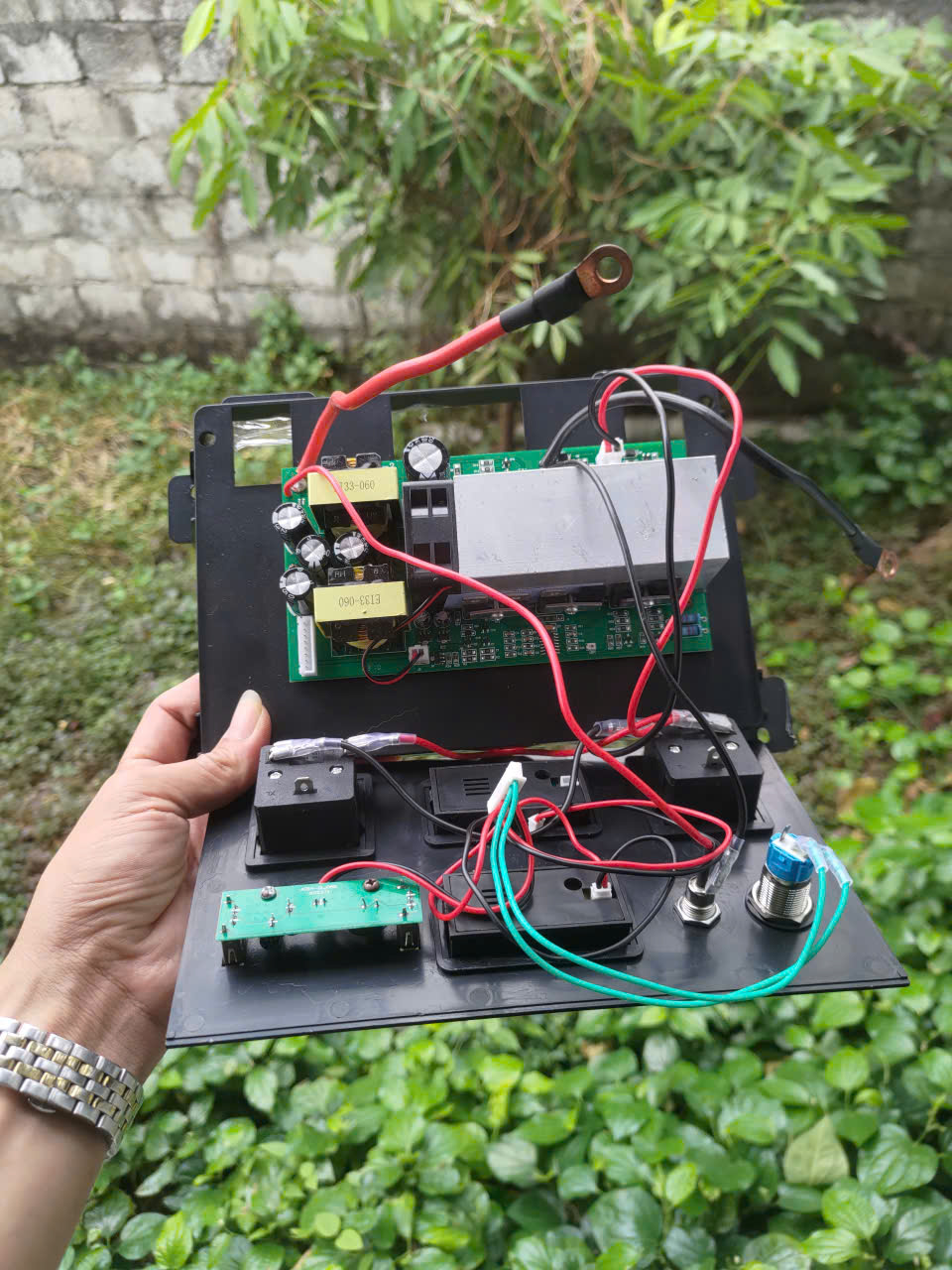 mạch kích 24v lên 220v đóng trạm sạc đa năng siêu bền tải 750w