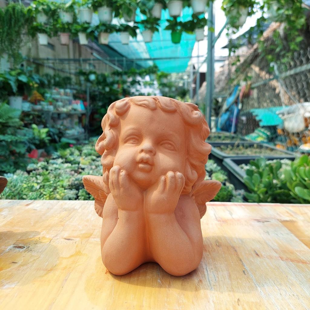 Chậu đất nung Bình Dương Thiên Thần xòe cánh, đường kính miệng 9cm, chiều cao 15cm