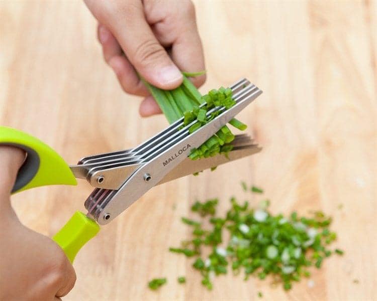 KÉO CẮT HÀNH, CĂT THỨC ĂN 5 LƯỠI SIÊU TIỆN LỢI