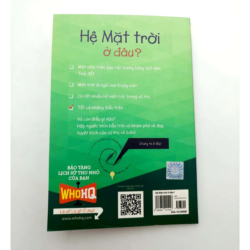 Sách Hệ Mặt Trời Ở Đâu?