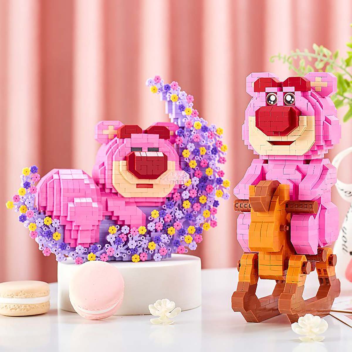 Mô Hình Lắp Ráp Gấu Dâu Lotso 3d Nằm Ngủ Bập Bênh Ôm Trăng Răng Cưa Ghép Hình Hạt Nhỏ Mini Trang Trí Giá Rẻ Cho Bé