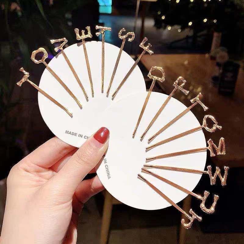 Kẹp tóc bảng chữ cái kim loại dễ thương Hàn Quốc Tatitava