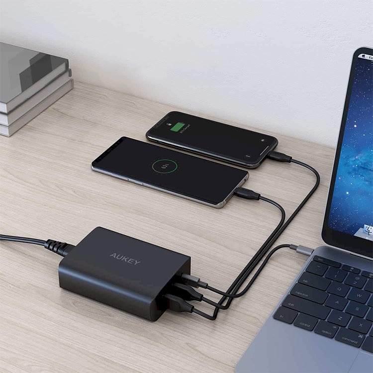 Adapter Sạc 3 Cổng 74.5W Aukey PA-Y13 Tích Hợp Cổng USB Type-C Hỗ Trợ PowerDelivery PD 3.0 Và Sạc Nhanh QC 3.0 - Hàng Chính Hãng