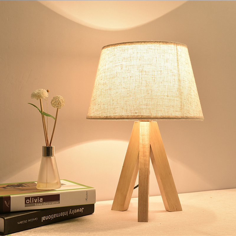 Đèn Ngủ Gỗ - Đèn Ngủ Để Bàn - Đèn Ngủ Đầu Giường Luka Cao Cấp Đã Bao Gồm Bóng Led Chuyên Dụng