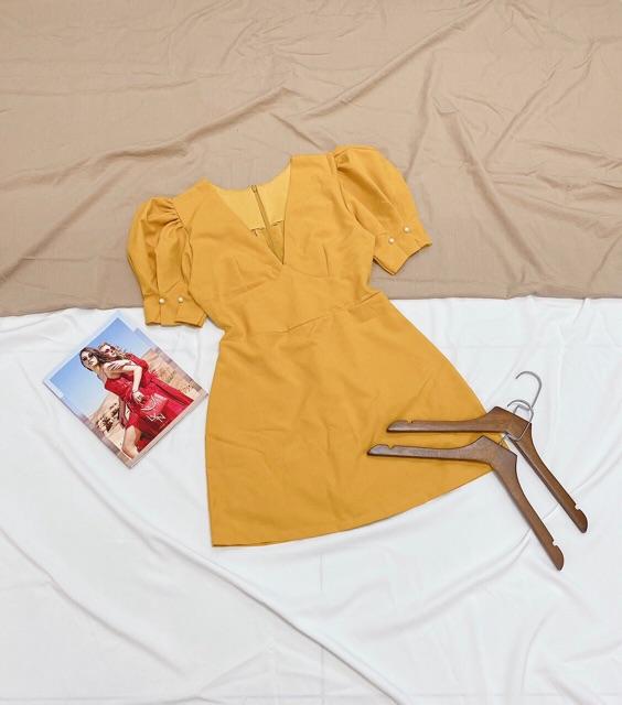 Jum tay phồng đính châu