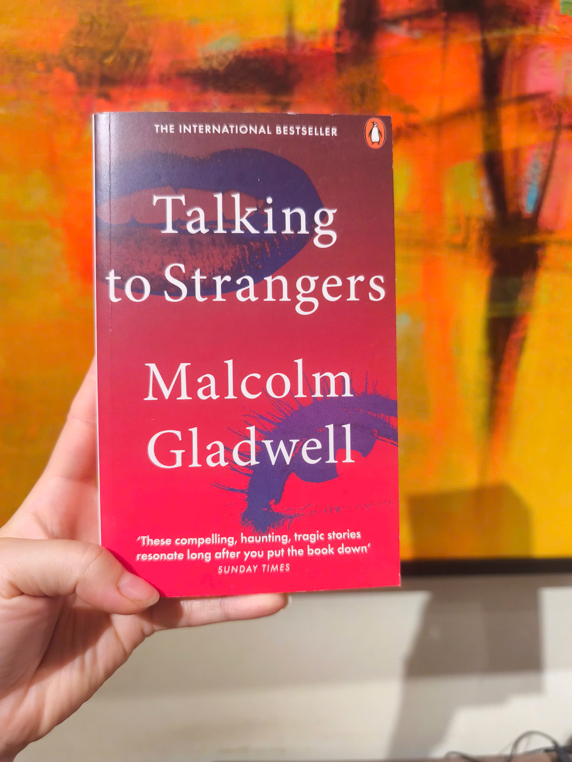 Sách - Talking to Strangers by Malcolm Gladwell - Tâm lý học tiếng Anh - Psychology/Sociology in English
