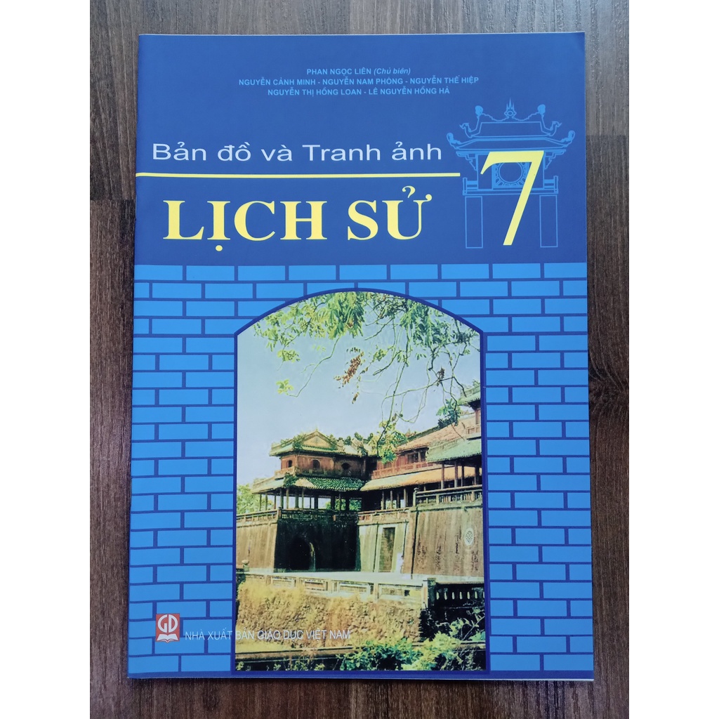 Sách - Bản đồ tranh ảnh + bài tập lịch sử 7