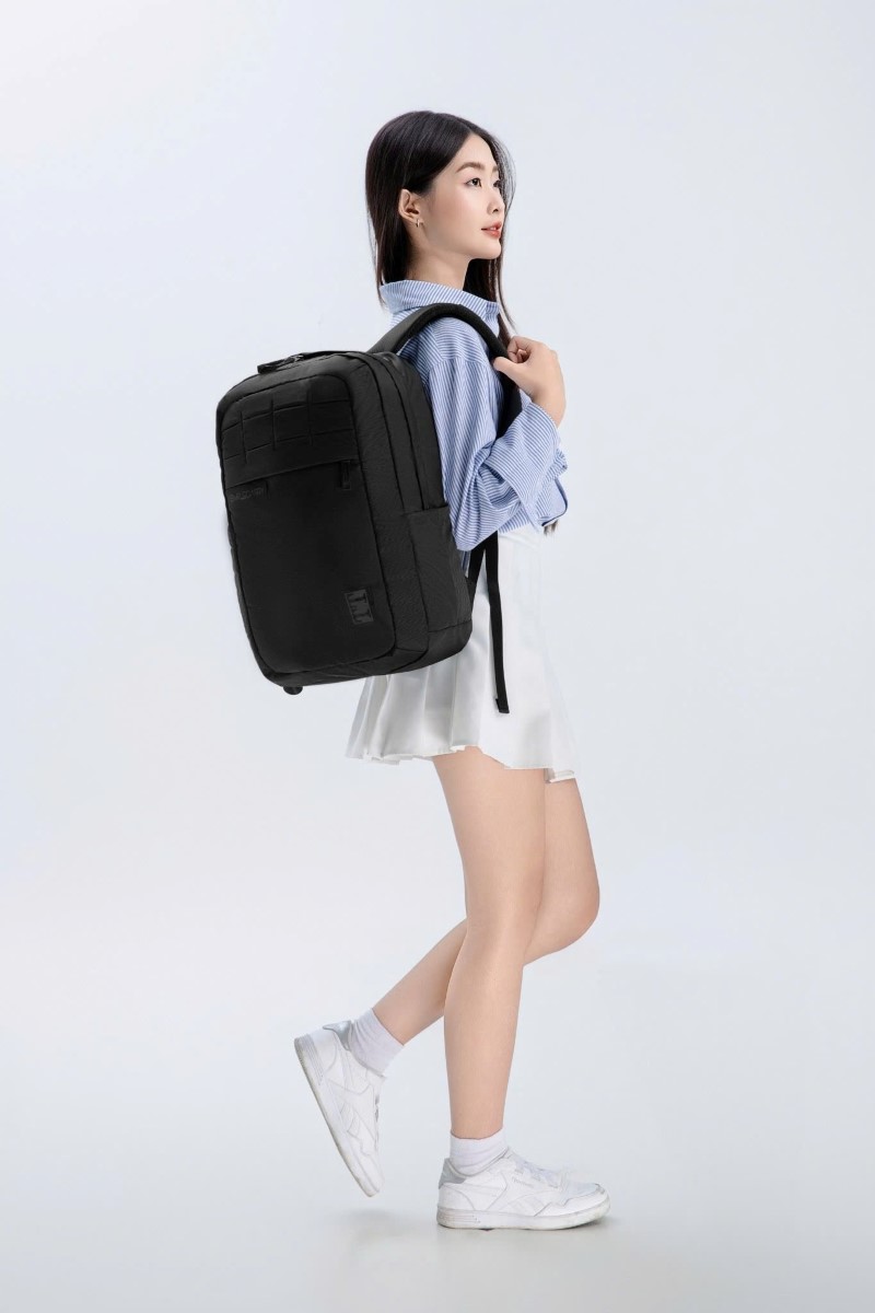 Balo Laptop Du Lịch Simplecarry TT Bag Thiết Kế Đơn Giản, Siêu Nhẹ Ngăn Laptop 15.6&quot; Rộng Rãi Mang Đi Làm Hay Đi Du Lịch - Hàng Chính Hãng