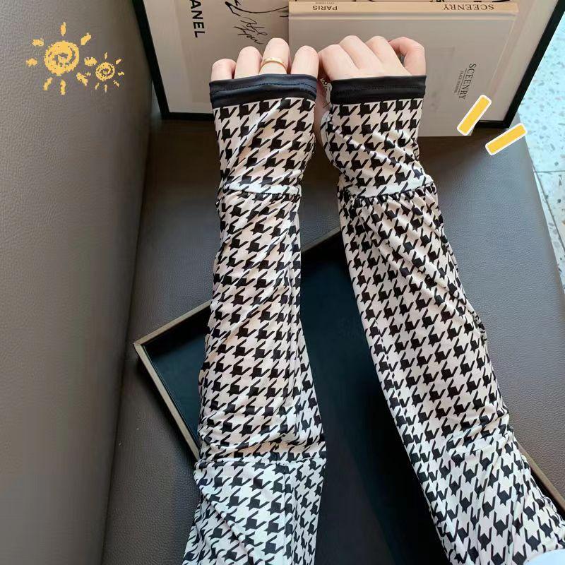 Găng tay chống nắng chống tia UV dáng rộng vải lụa mát in hoa thời trang