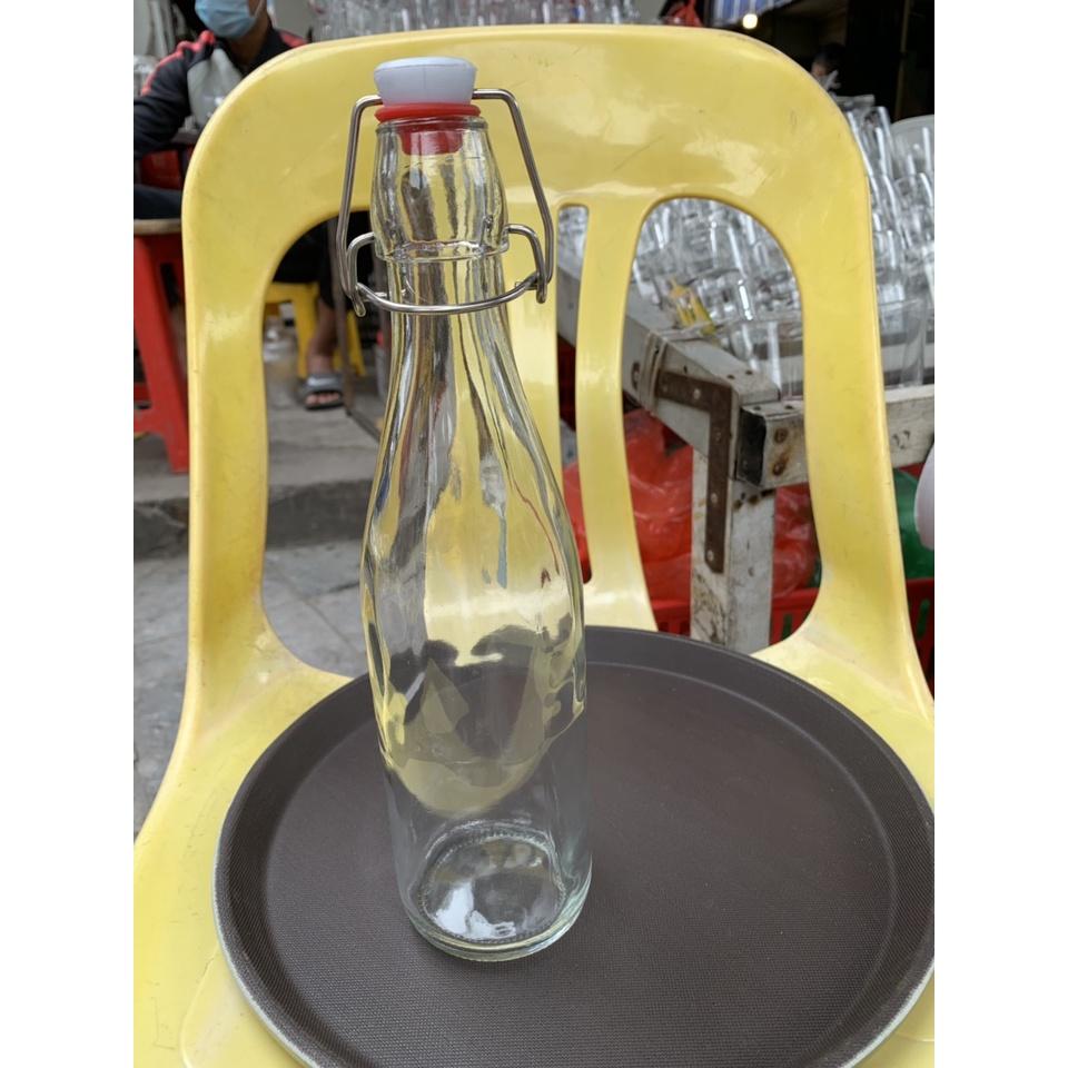 Chai Thủy Tinh Nắp Cài Nhựa Dáng Vuông