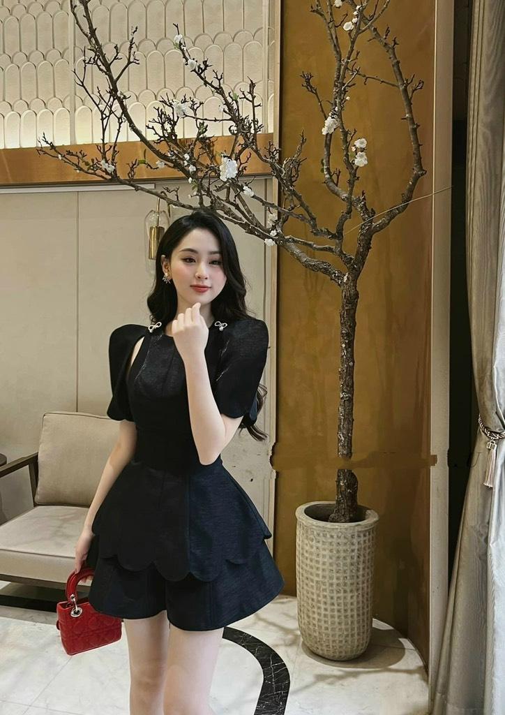 SET SHORT ÁO ĐÍNH NƠ ĐÁ CHUCHU SET 14157