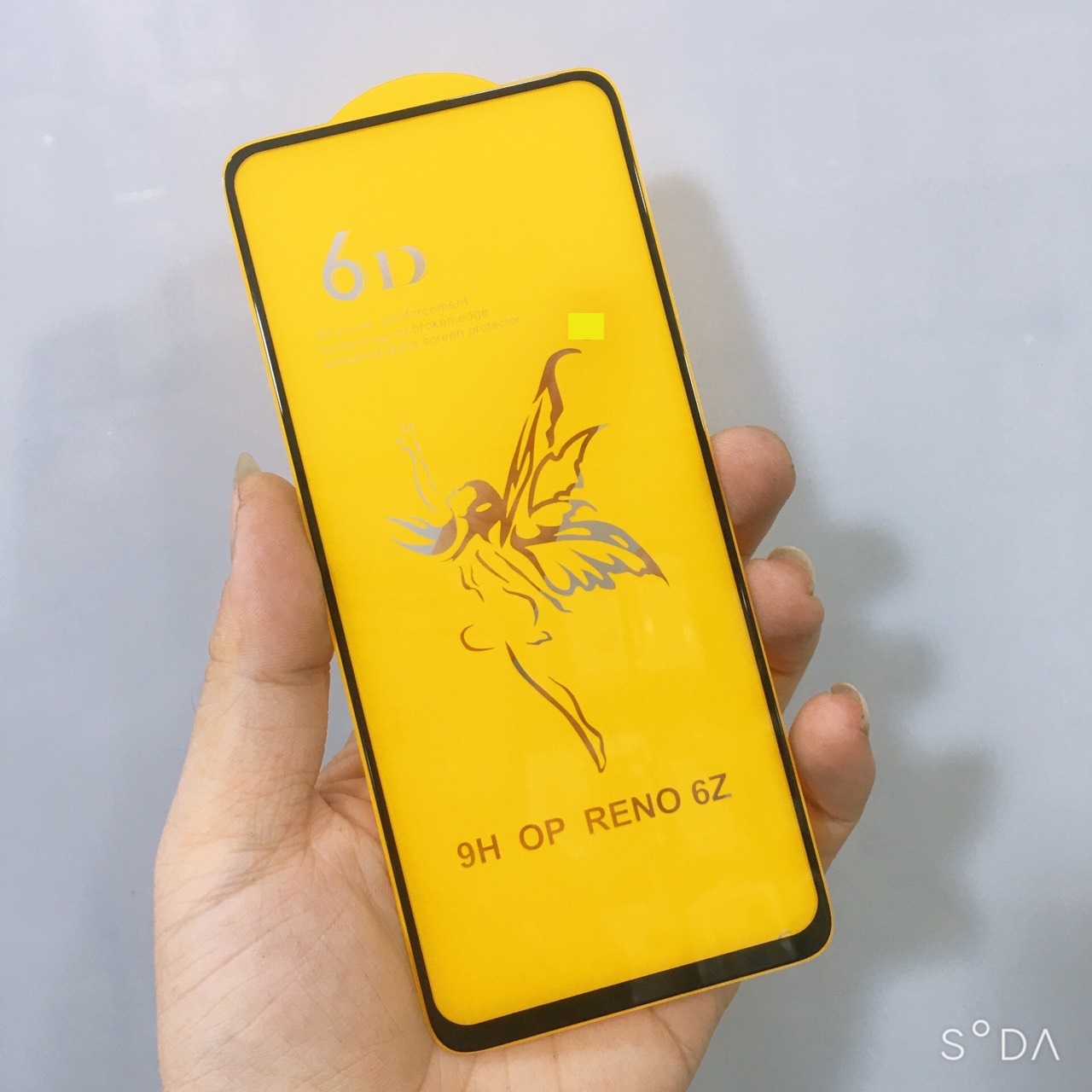 Kính cường lực full màn hình 6D thiên thần cao cấp dàn cho Oppo Reno 6z