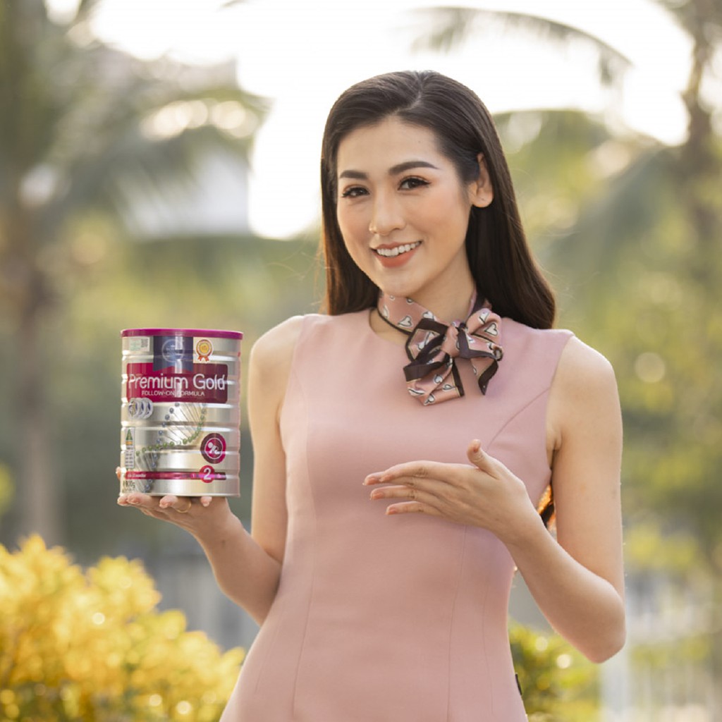 Sữa Bột Hoàng Gia Úc Royal Ausnz Premium Gold Số 2 Bổ Sung Vitamin, Khoáng Chất Cho Trẻ 900G