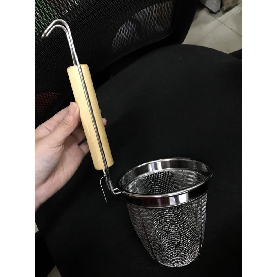 Dụng cụ nhúng phở, bún inox cán gỗ tiện dụng