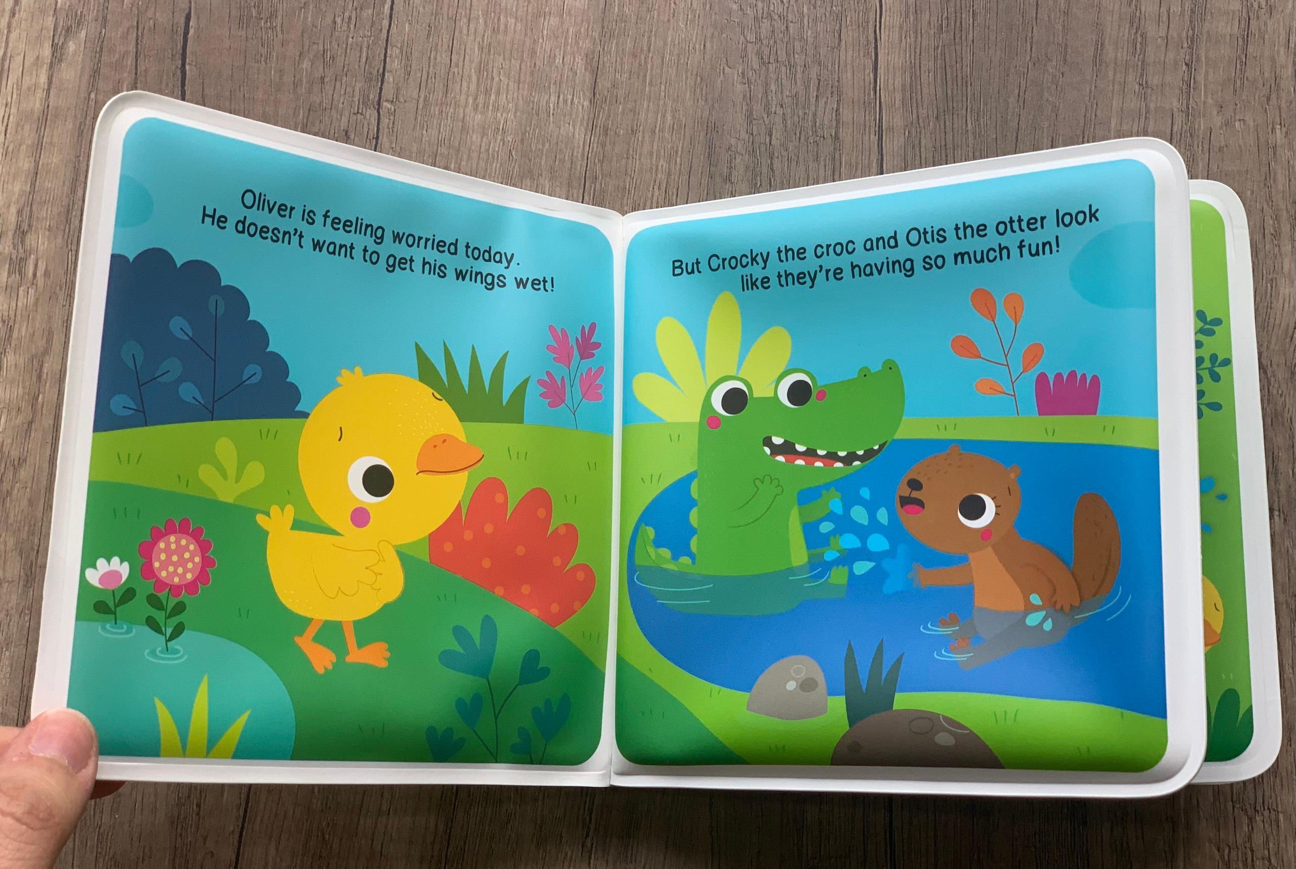 Oliver Duck Has Fun in the Pond (My First Bath Book and Toy)