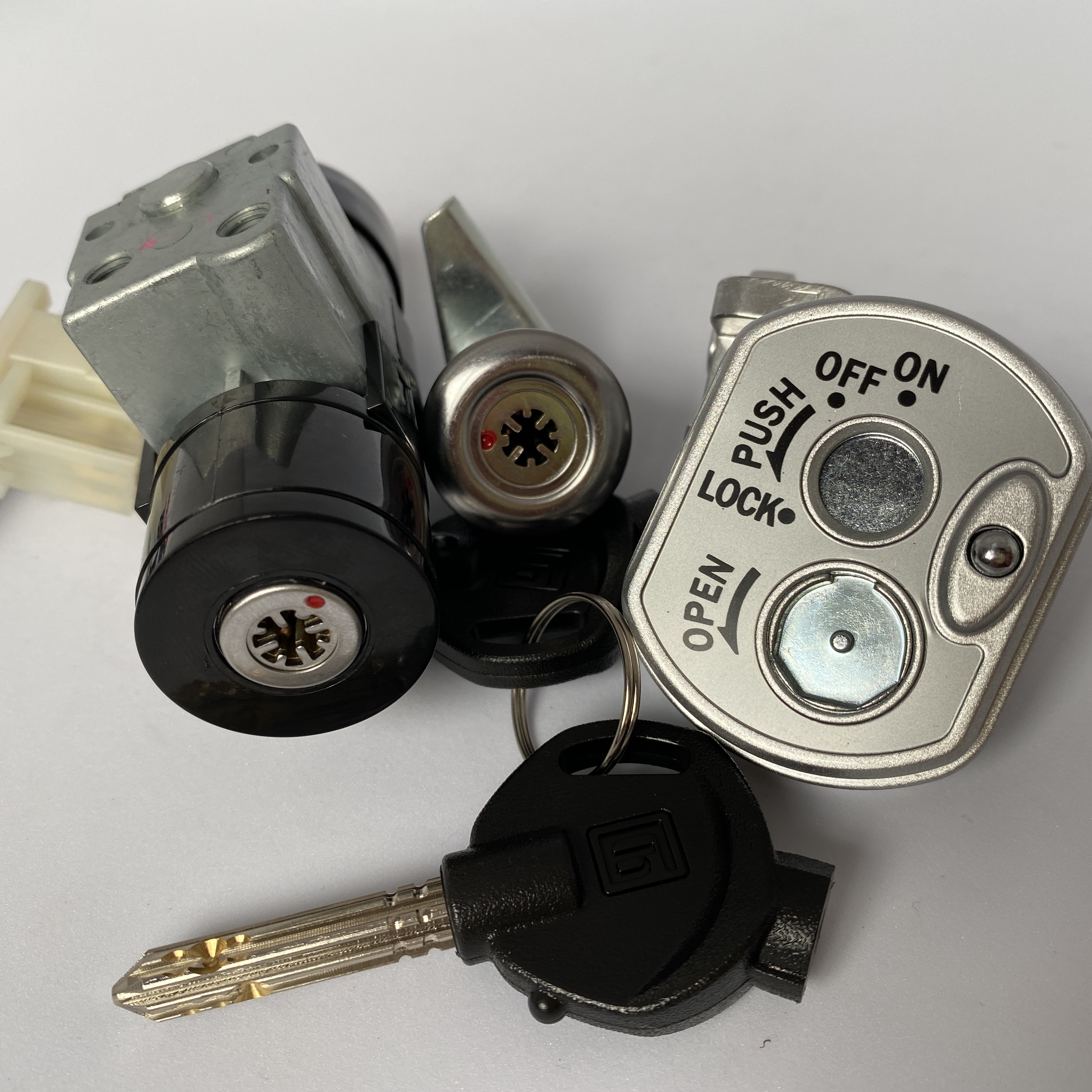 Ổ Khóa Từ 8 Cạnh Dành Cho Xe Máy Wave RS
