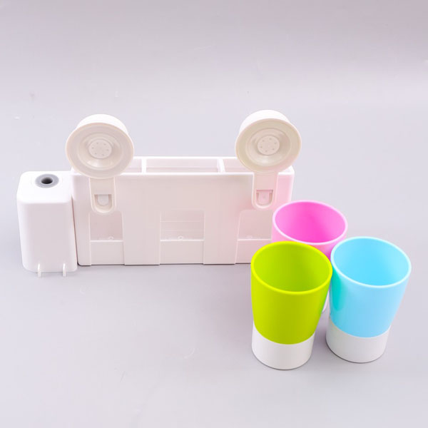 Bộ Nhả Kem Đánh Răng Tự Động Thông Minh Kèm 3 Cốc Nhựa Tiện Dụng