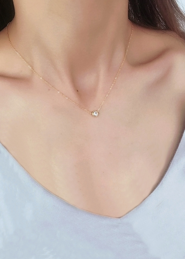 Dây chuyền viên đá nhỏ