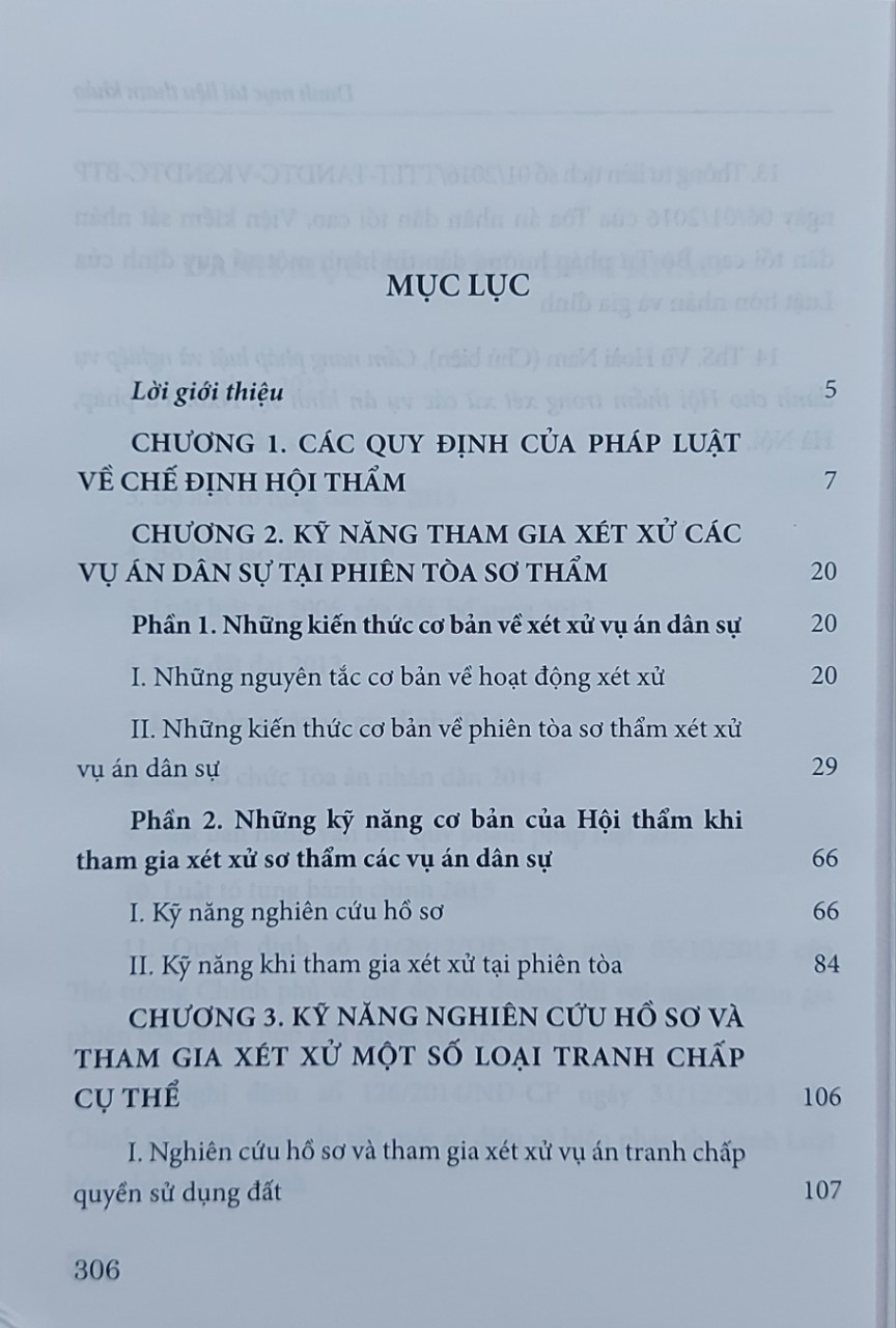 Cẩm Nang Pháp Luật Và Nghiệp Vụ Dành Cho Hội Thẩm Trong Xét Xử Các Vụ Án Dân Sự