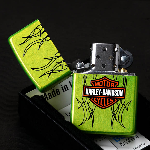 Bật Lửa Zippo Harley Davidson 24774 Bar and Shield Lurid
