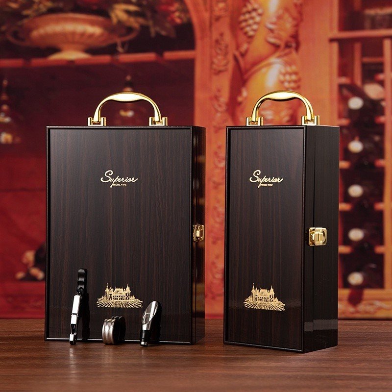 Hộp sơn mài đôi đựng 2 chai rượu vang