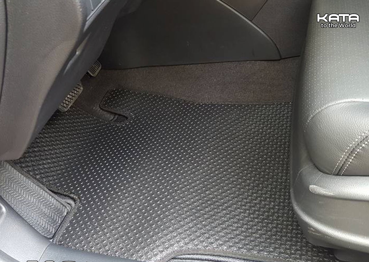 Thảm lót sàn ô tô KATA cho xe Honda Accord (2013-2018) - Khít với sàn xe, Chống thấm, Không mùi, Không ẩm mốc