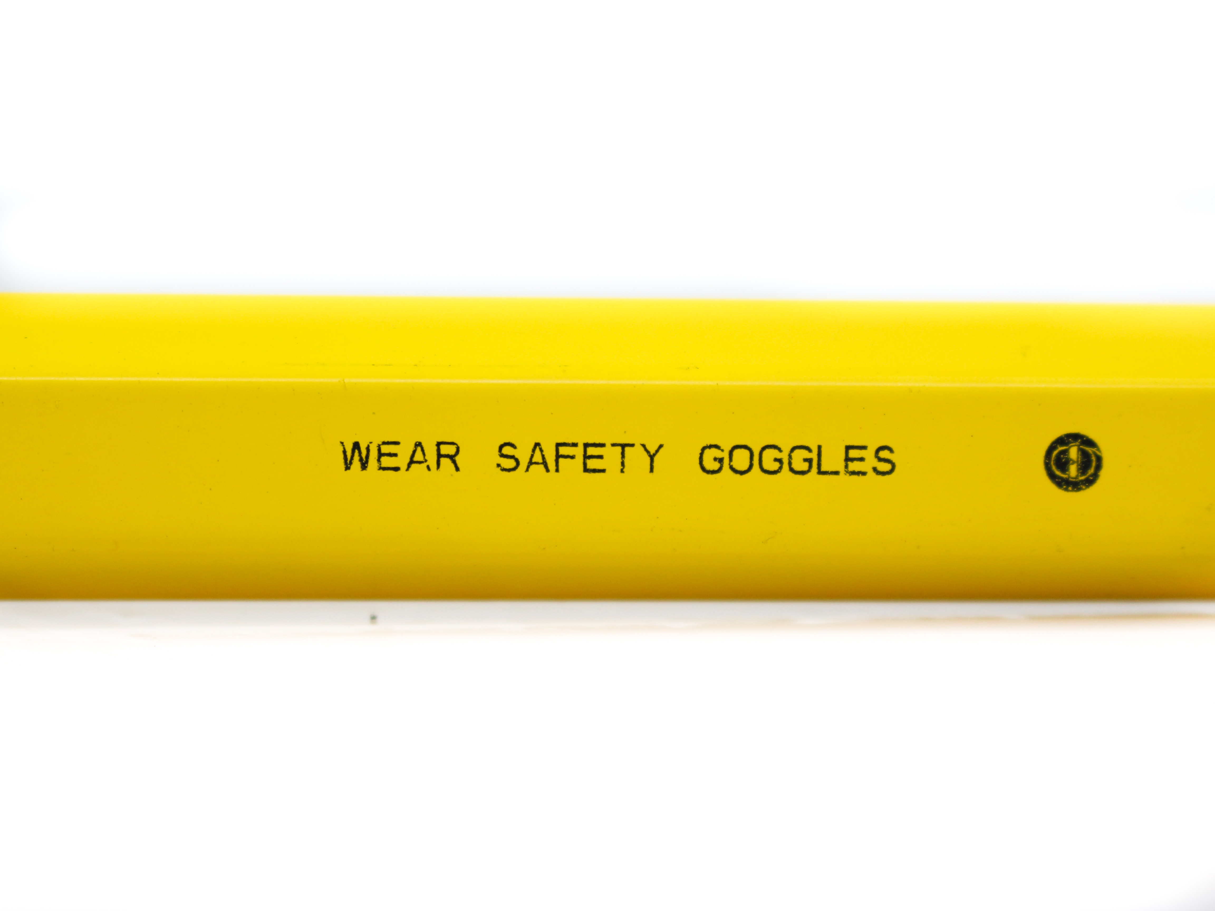 Đục sắt 1&quot;x12&quot; Stanley STHT16291-8