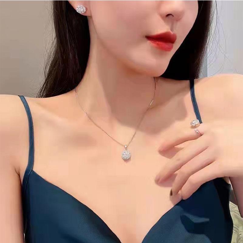 Set bộ trang sức nữ titan không đen mặt ngọc xoay dây chuyền bông tai nhẫn nữ đẹp