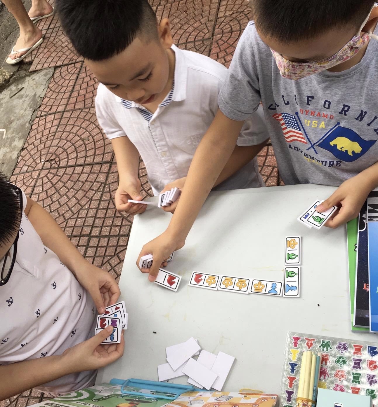 Domino Cờ vua 28 quân, trò chơi trí tuệ cho trẻ em