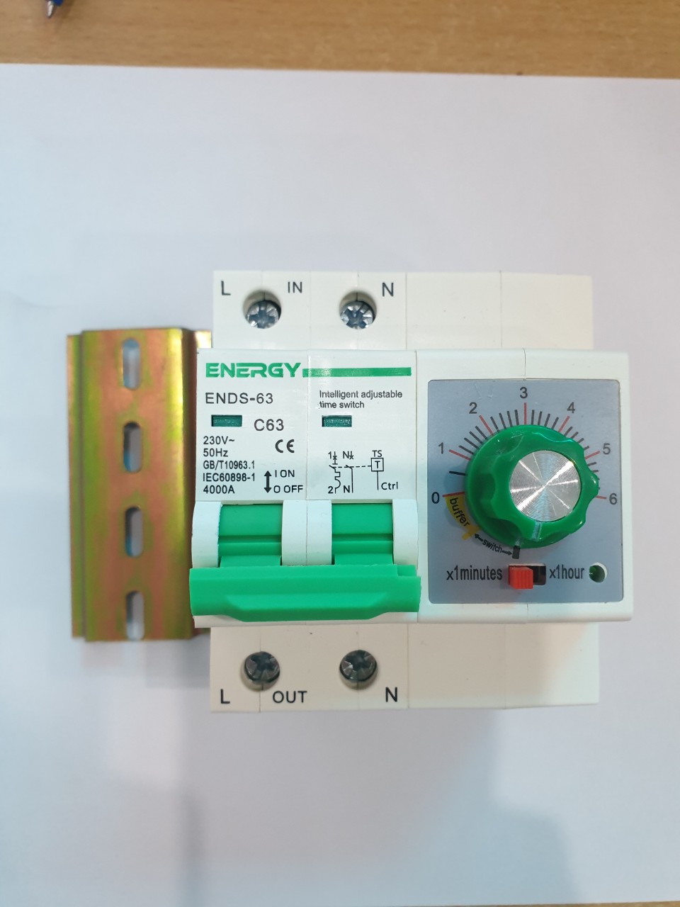 Áp tô mát hẹn giờ nồi hấp, nồi nấu cơm 2P 63A