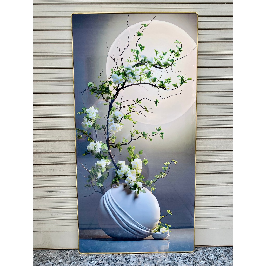 Tranh treo tường tráng gương bình hoa trắng tranh khổ dọc bo viền trang trí decor phòng khách(kèm đinh treo)