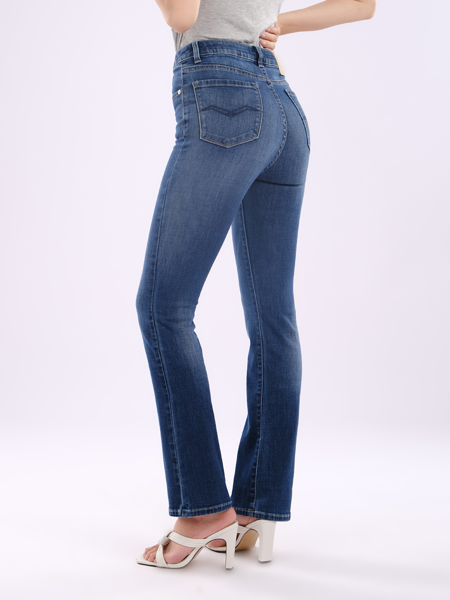 Quần nữ dài jeans ống loe nhẹ WJF0195