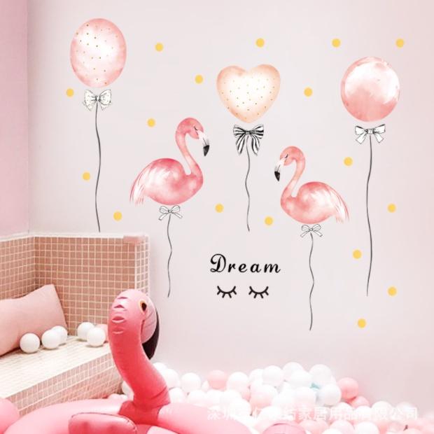 Decal trang trí tường - Bong bóng hình hạc hồng