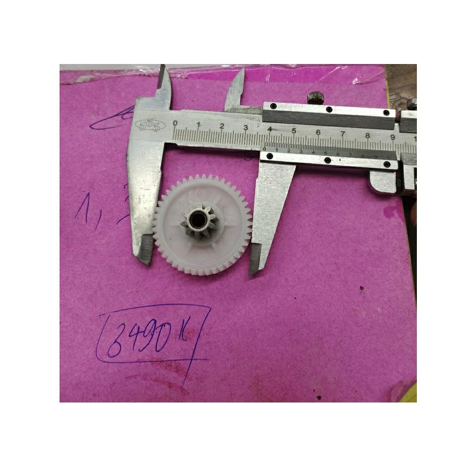 Trục bánh răng máy ép chậm SATM jE31 và Je35 ảnh thật