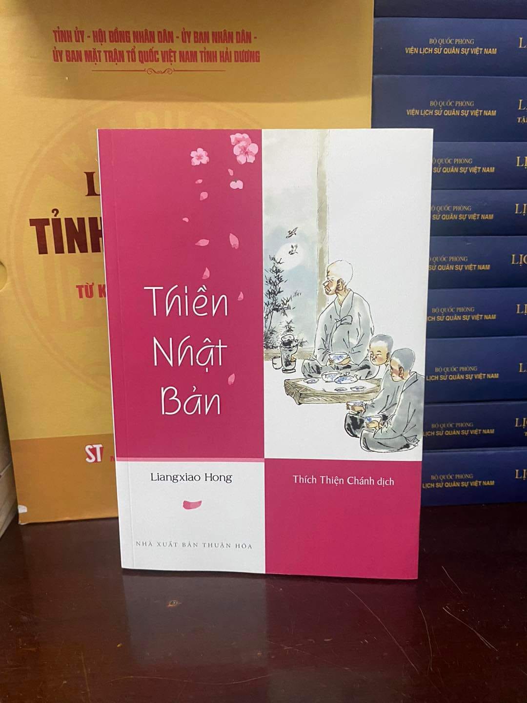 THIỀN NHẬT BẢN - liangxiao Hong