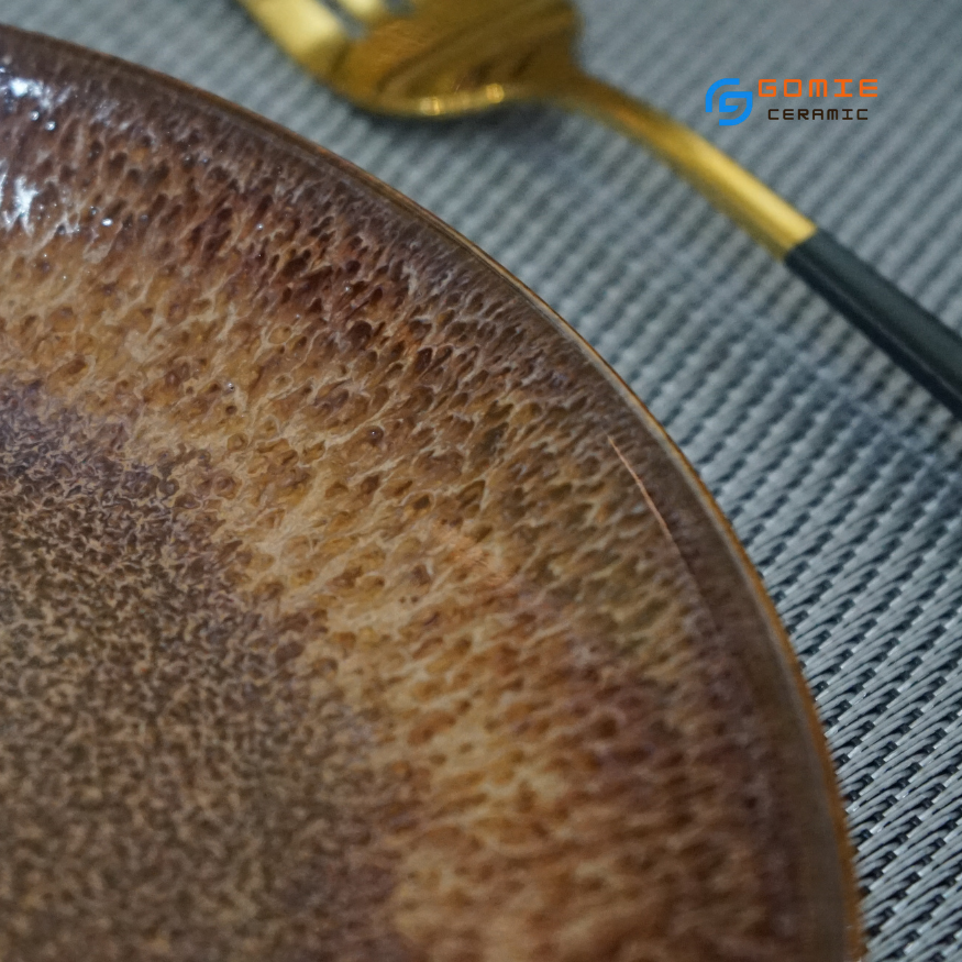 Đĩa tròn men nâu tuyết hỏa biến cao cấp GOMIE BÁT  TRÀNG chuyên dùng cho nhà hàng, khách sạn 5 sao