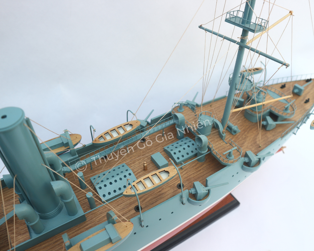 Mô Hình Thuyền Gỗ Trang Trí Phong Thủy Dạng Thuyền Chiến AURORA CRUISER Chính Hãng, Hàng Xuất Khẩu Chất Lượng Cao