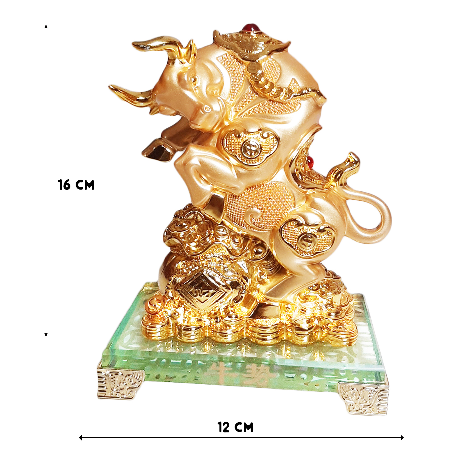 tượng trâu vàng đế thủy tinh kích thước 16cm * 12 cm