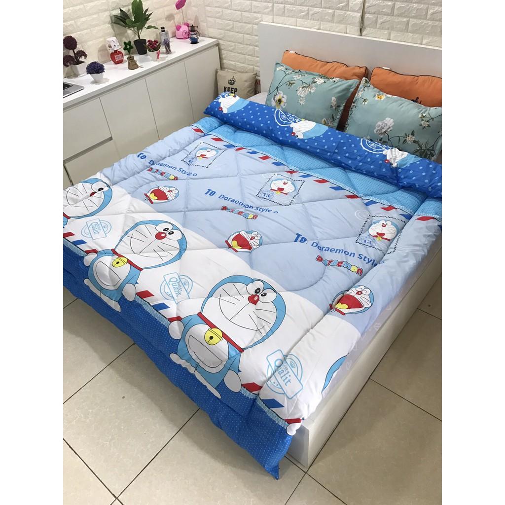 Bộ Chăn Phao Ga Gối Poly Set 5 Món mẫu Đô-rê-mon tem thư