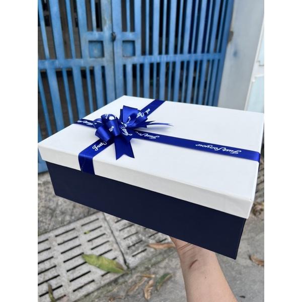 Hộp quà siêu bự, đựng cả thế giới 25x30x10cm