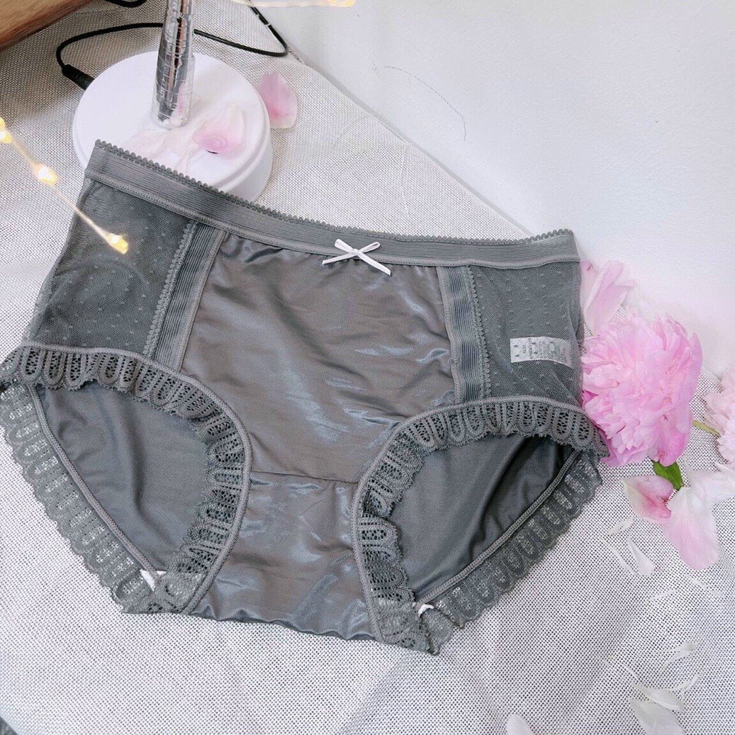 Quần lót Satin Phối Ren không đường may lưng Form to cạp cao