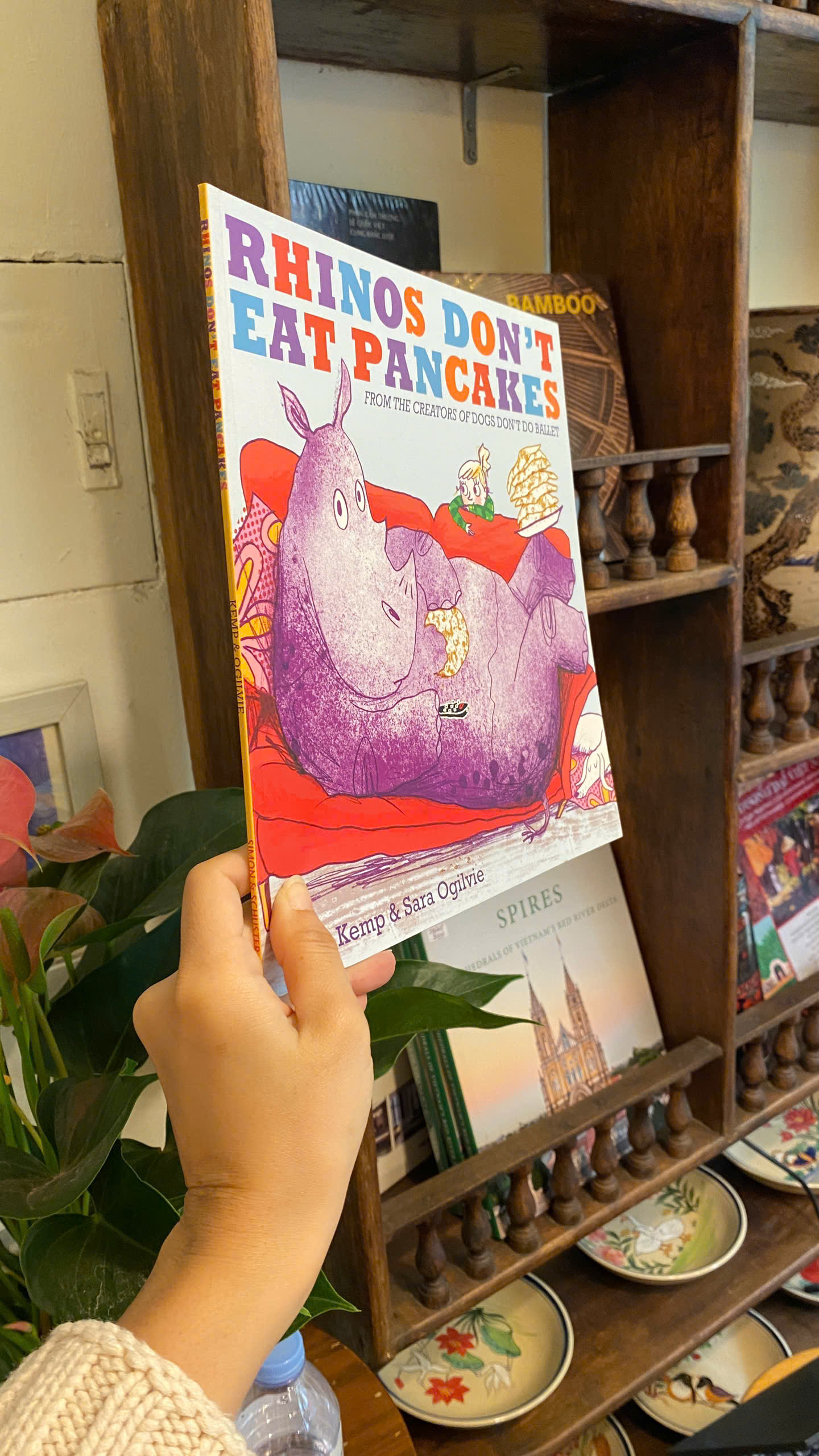 Sách - Rhinos Don't Eat Pancakes by Anna Kemp | English Children's Picture Book