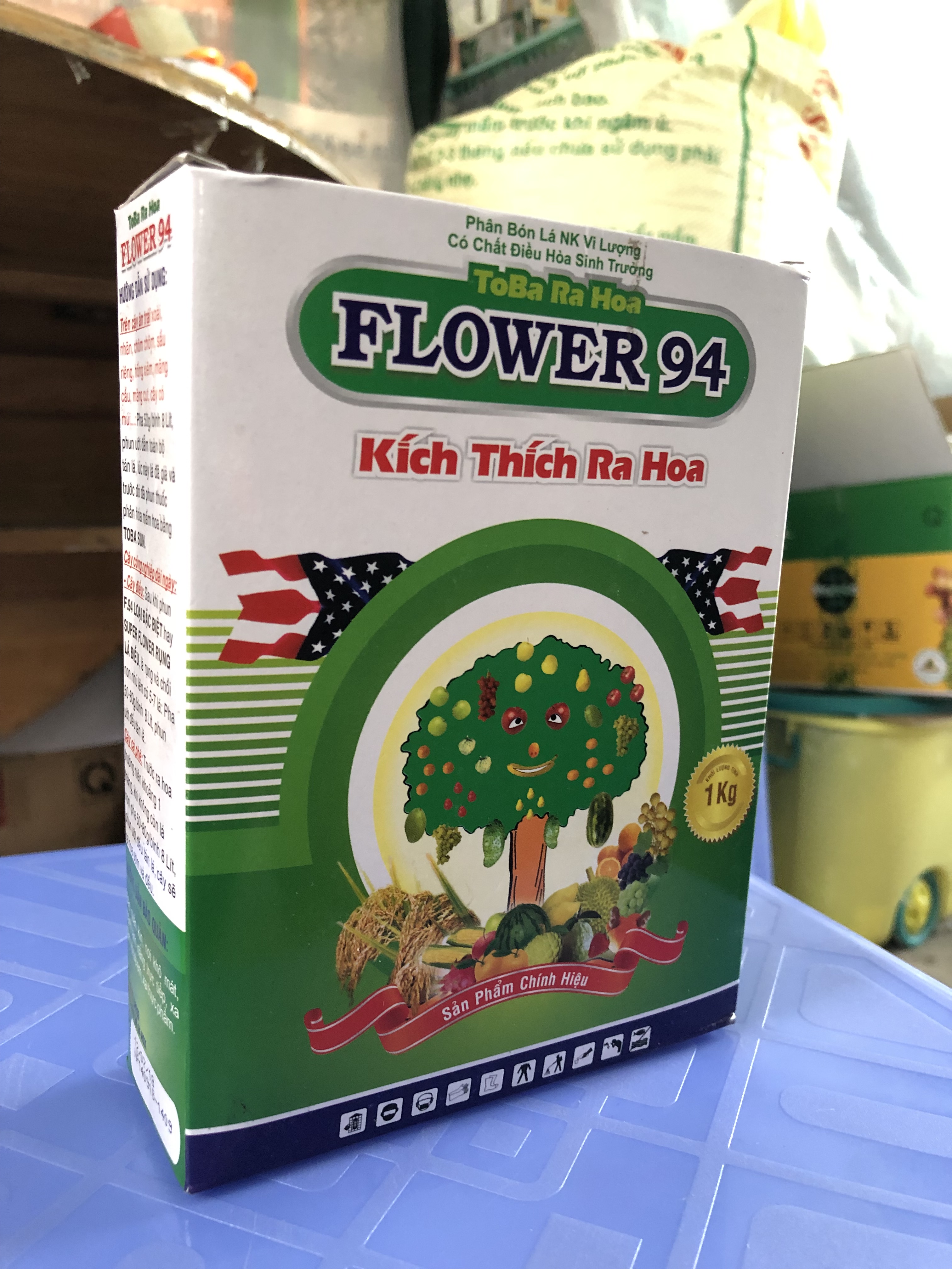 Phân bón lá NK Vi Lượng Có Chất Điều Hòa Sinh Trưởng ToBa Ra Hoa FLOWER 94 Kích Thích Ra Hoa (1kg)