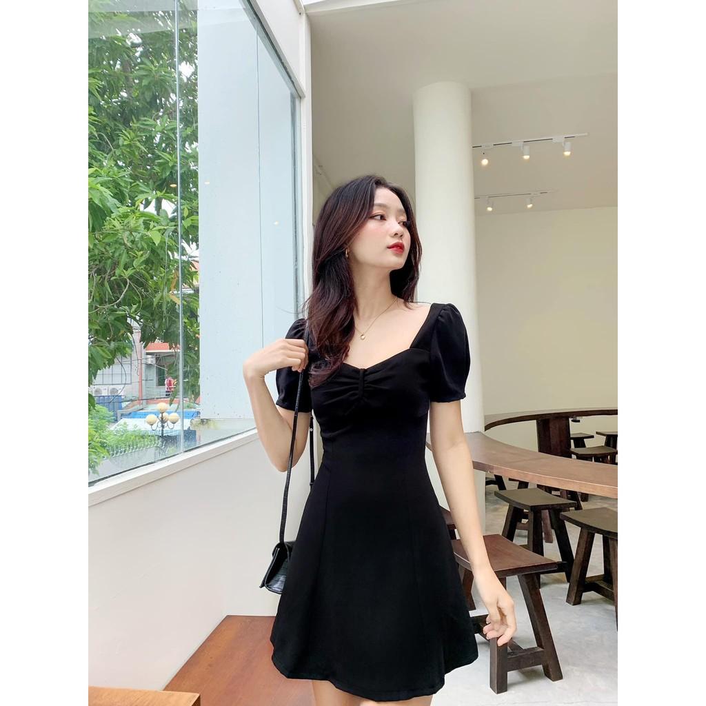 ĐẦM ĐEN COTTON CÚP NGỰC CỔ VUÔNG DÁNG XÒE Freesize
